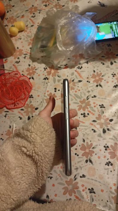 Sprzedam telefon realme 7i