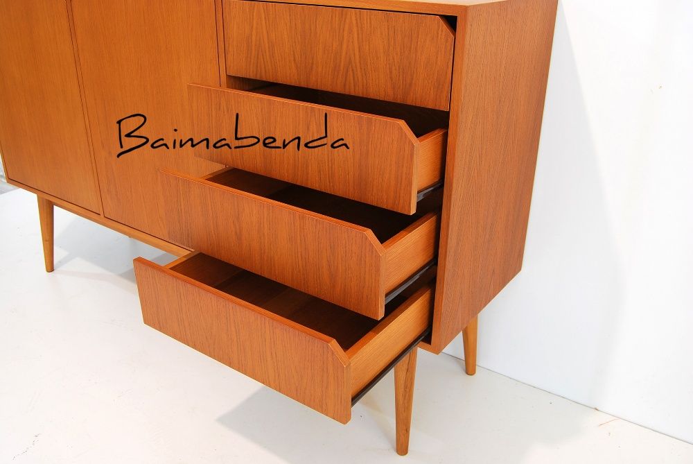 Móvel Aparador / Sideboard / Retro Vintage / Estilo Nórdico