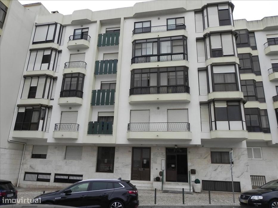 Apartamento T1 - Agualva