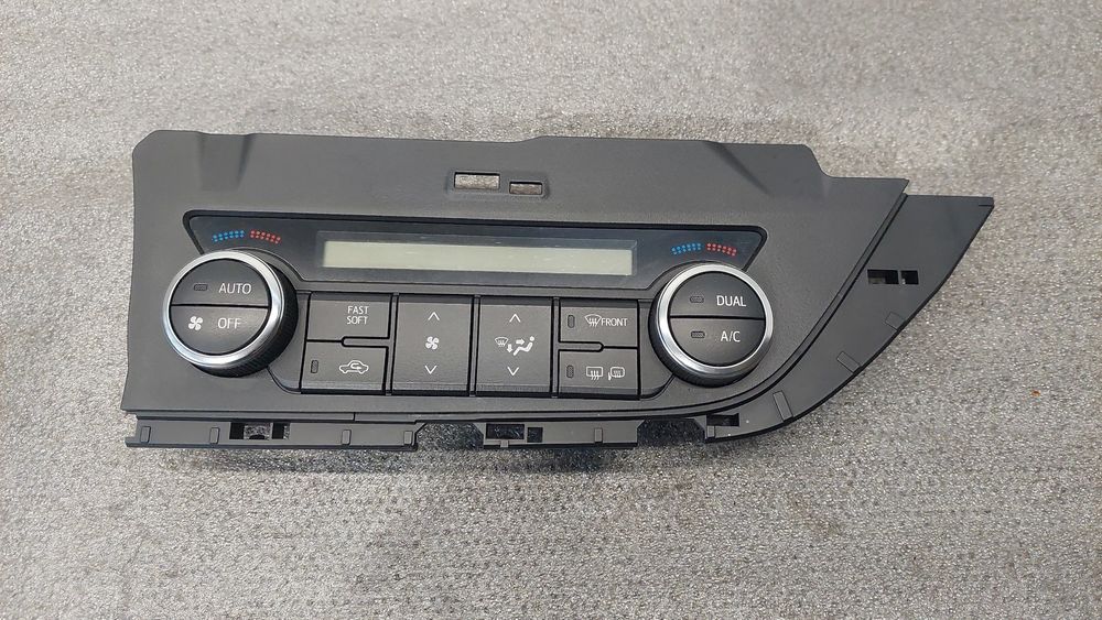 Comando chauffage / sofagem TOYOTA Auris Touring Sports (_E18_)