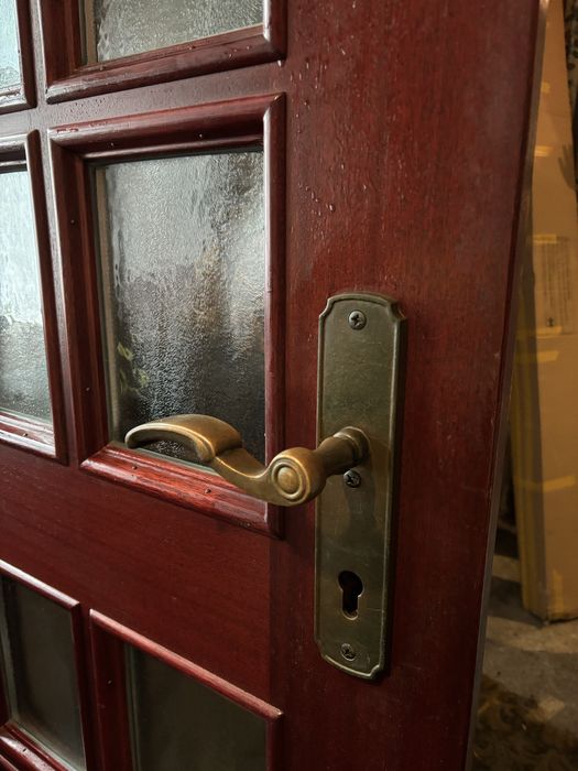 Drzwi zewnetrzne, drewniane machoniowe