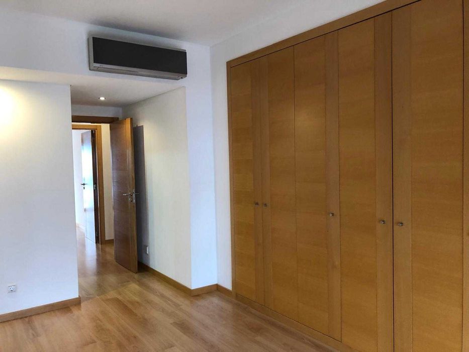 T3 para Arrendamento – Jardim da Amoreira, Ramada, Odivelas