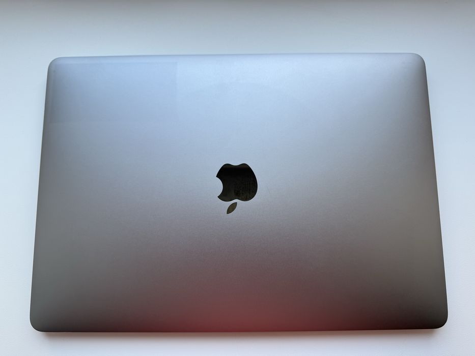 Apple Macbook Pro 13 2017 i5/8/256 94%