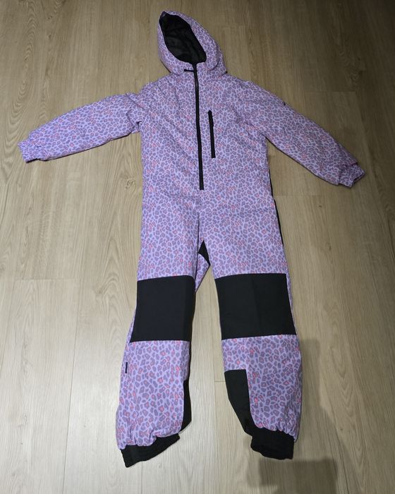 Fato neve crianca 7-8 anos usado 1 vez