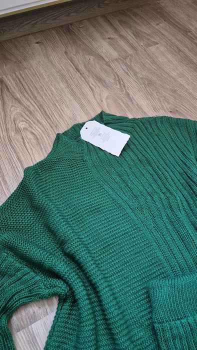 Komplet wiosenny zielony rozmiar M/L