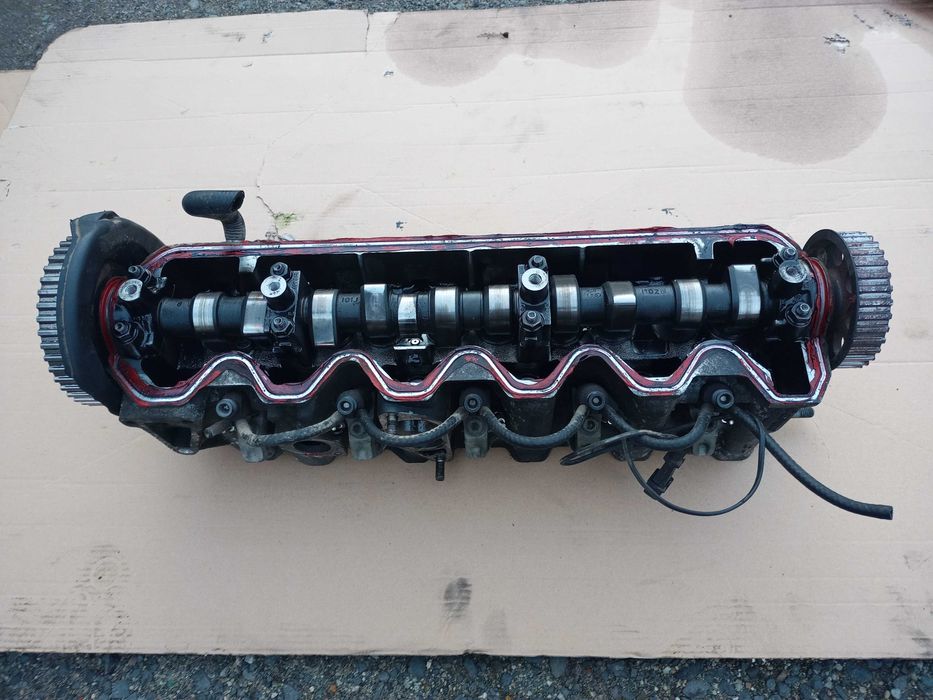 Głowica silnika 2.5TDI volkswagen Transporter T4, LT, Audi A6.