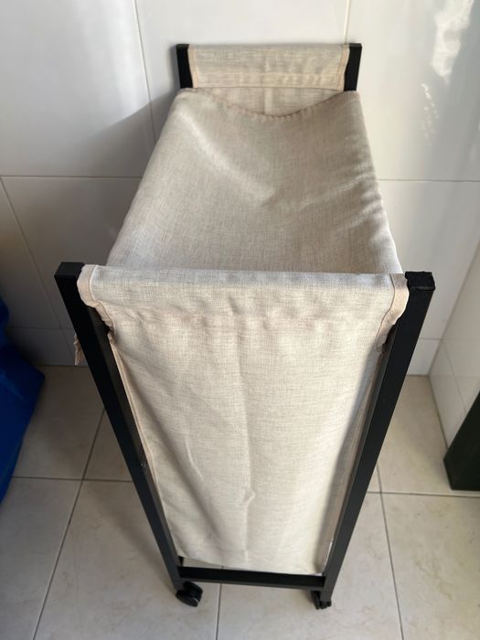 2 Cestos de roupa ENHET