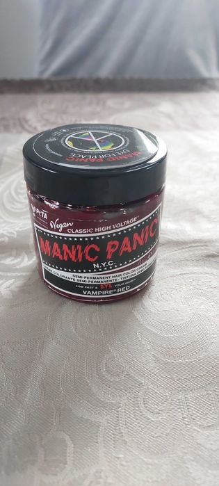 Farba czerwona półtrwała do włosów Manic Panic Vampire Red 118 ml