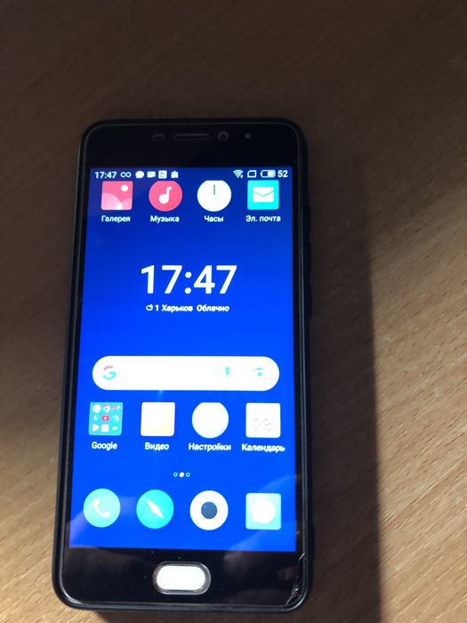 Продам телефон melzu