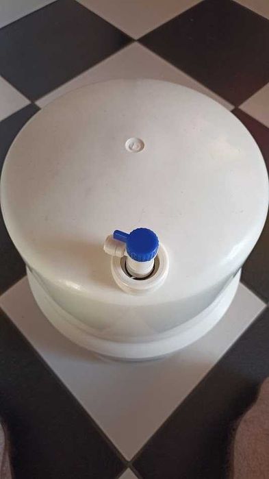 Обратный   осмос  ( бак 15 л )