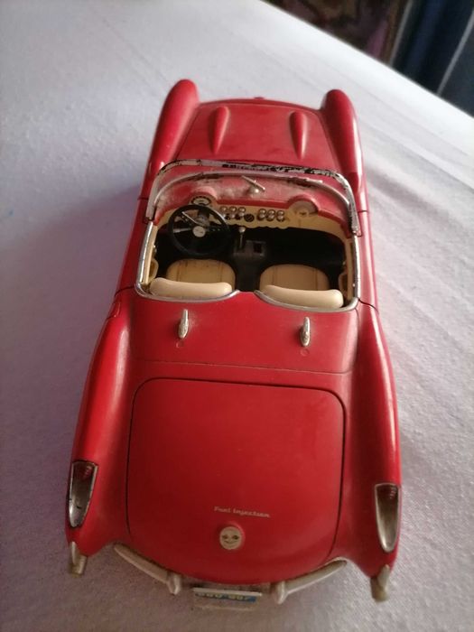 Chevrolet Corvette 1957 Burago 1/18