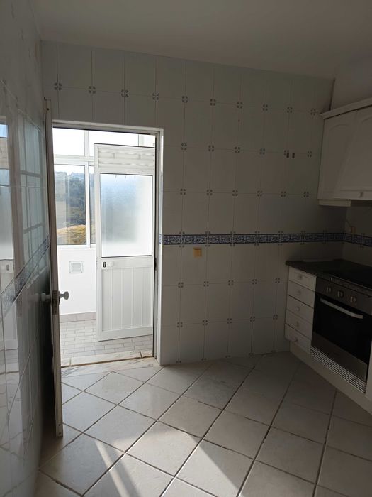 ABRANTES- Apartamento  T3 junto ao hospital