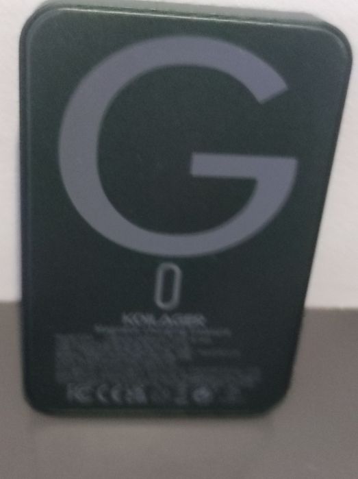 Powerbank carregamento por indução e cabo