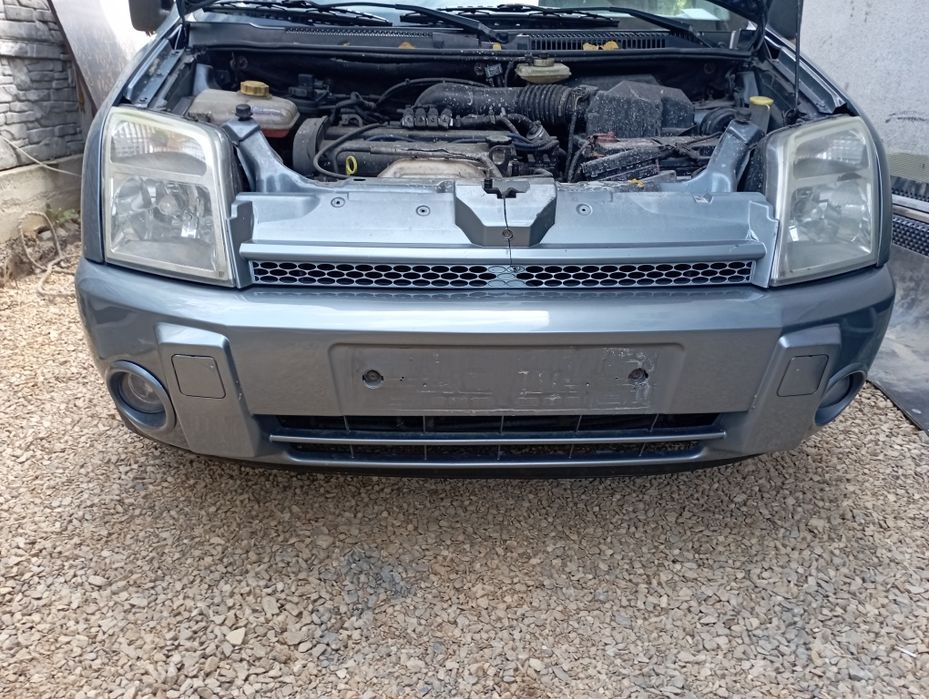 Ford connect tourneo 2006 r Mk 1