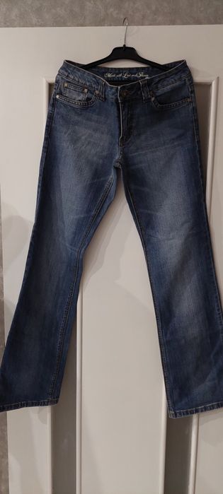 Продам  жіночі джинси