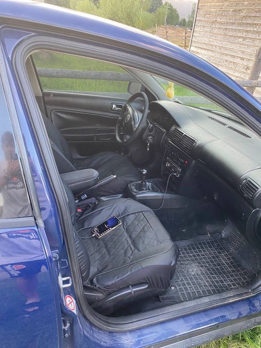 Volkswagen Passat B5 1.8