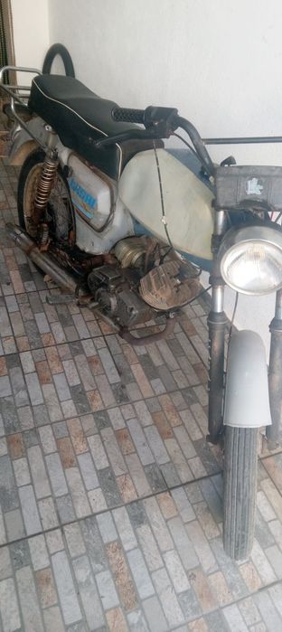 Motorizada casal k181
