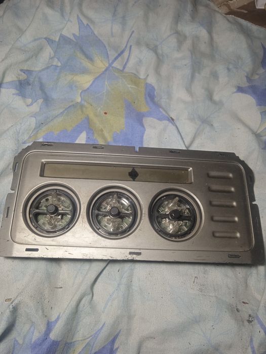 блок управления климат-контролем Nissan Navara D40 / Pathfinder R51..