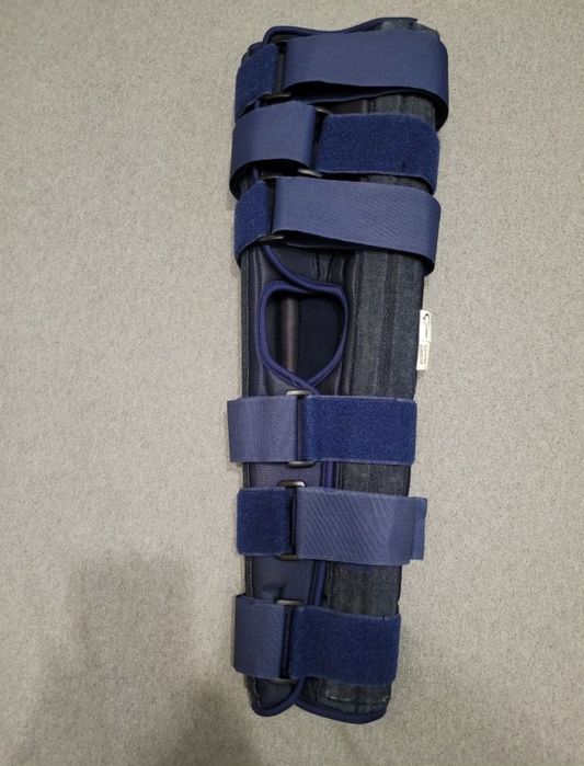 Бандаж ортез фиксатор для полной фиксации коленного сустава тутор