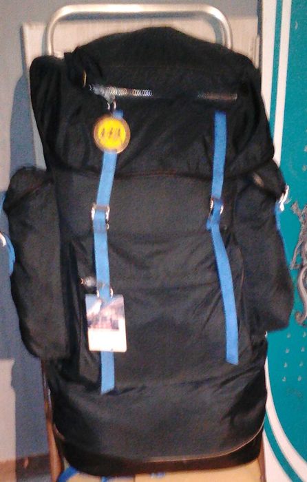 Duży, Stary Plecak Turystyczny z Aluminiowym Stelażem.  KLASYK PRL. !!