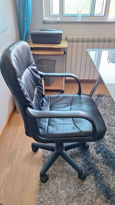 Cadeira giratória de escritório