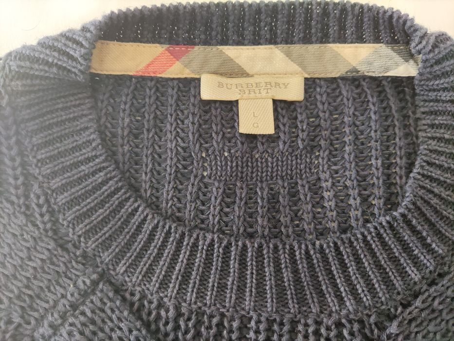 Camisola Burberry nova