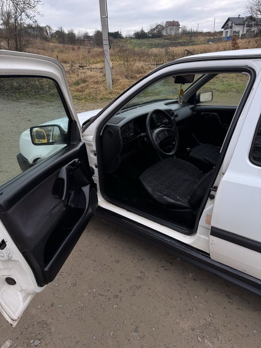 Golf 3 1.4 бензин