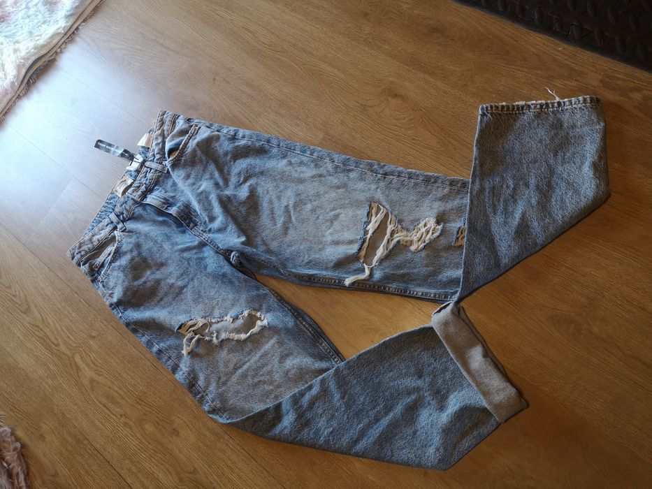 Spodnie jeansowe nowe