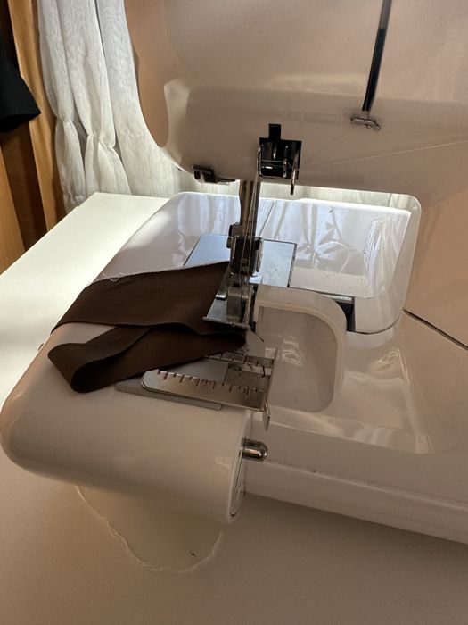 Оверлок Isew pro1500