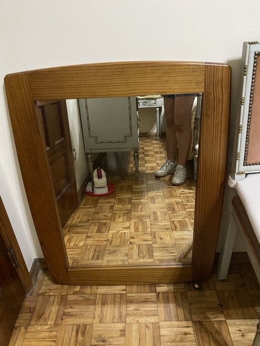 Espelho com modura em pinho