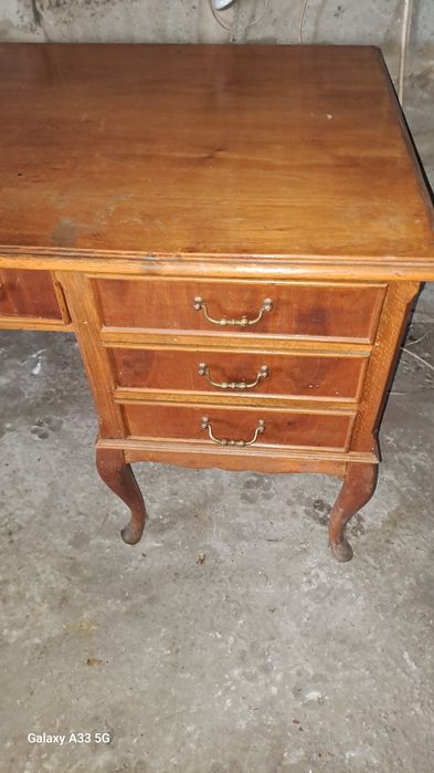 Срочно! Стол старинный с секретом