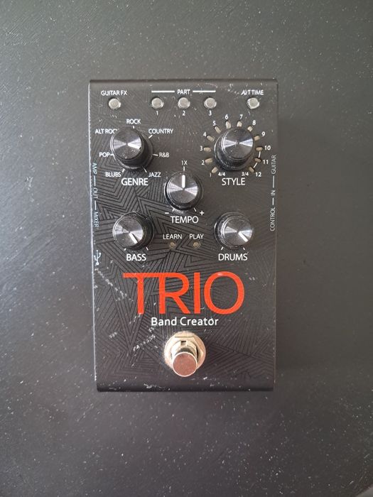 DigiTech Trio Band Creator efekt pedał drum machine