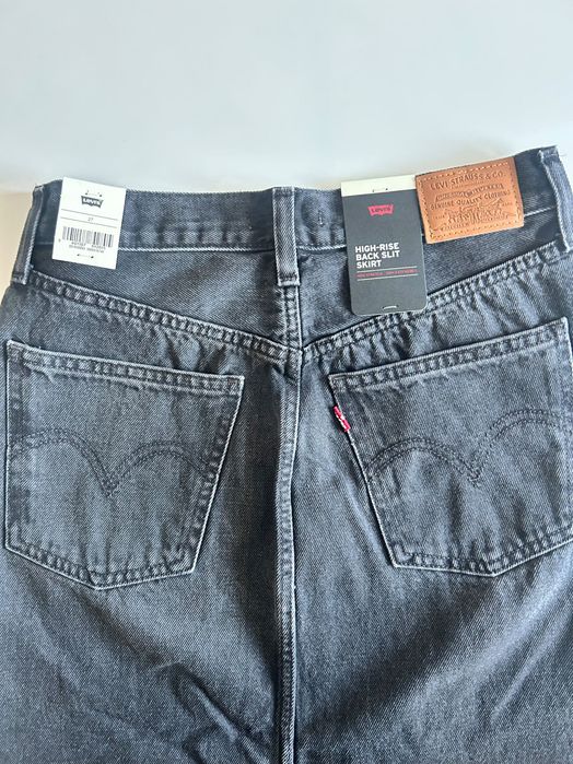 Нова Стильна Джинсова Спідниця Levis.