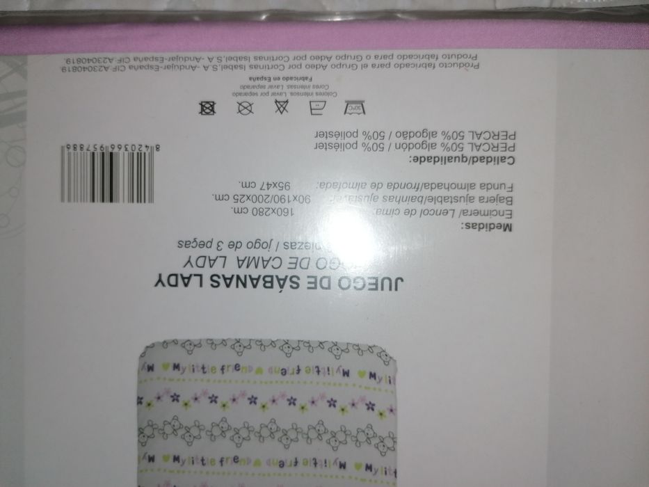 Colcha + almofadas + lençóis + cortinados de criança