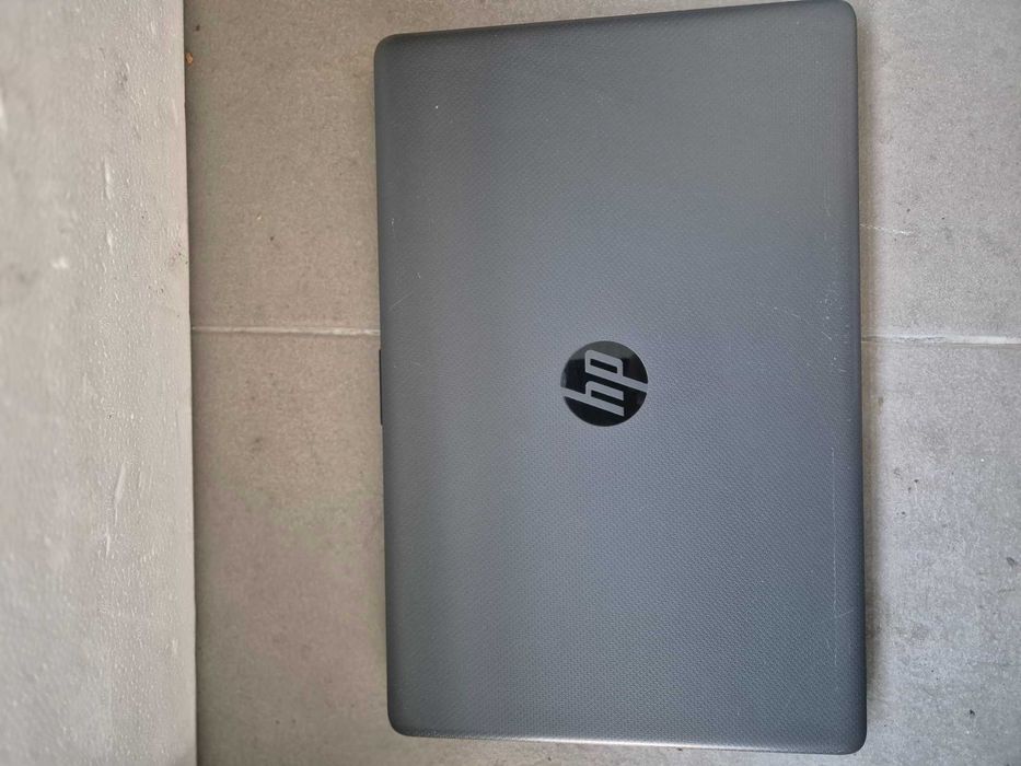 Hp 255 G7 processador AMD rysen 3300U, muito bom estado