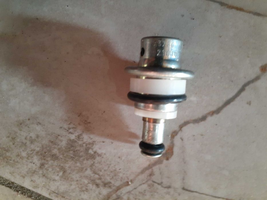 Бензонасос на Таета камри 50usa и клапан высокого давления