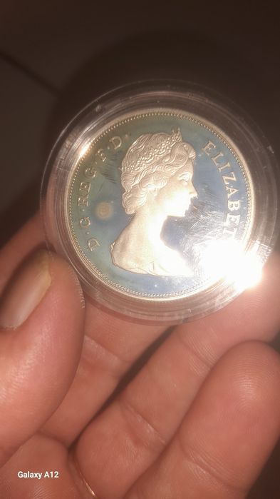 Moeda de coleção Rainha Isabel II