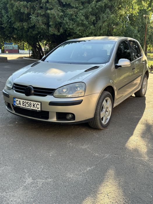 Продам гольф 5!!