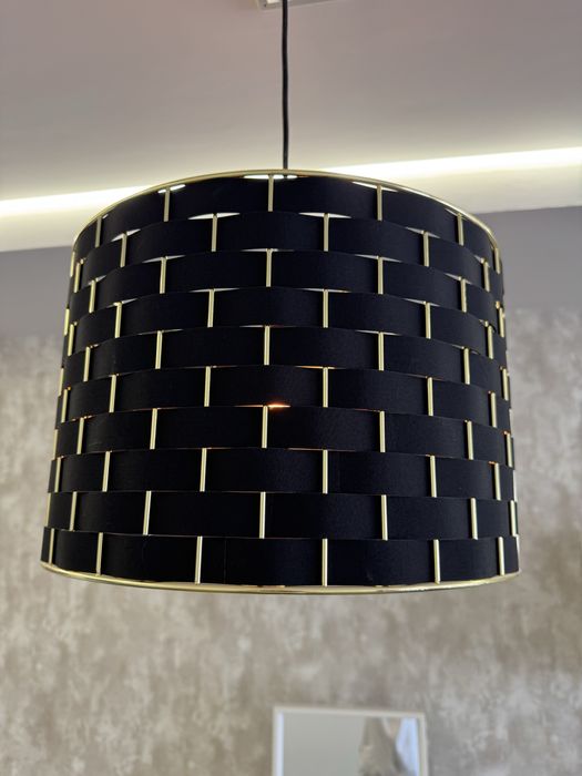 Candeeiro de teto super elegante