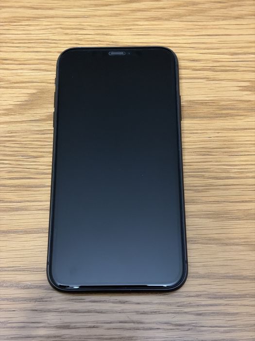 Iphone 11 64Gb czarny