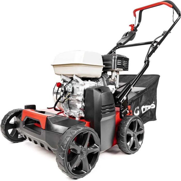 Wertykulator spalinowy