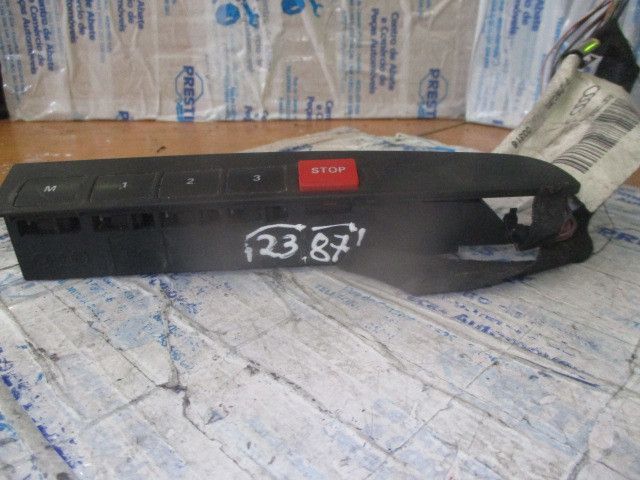 Botão / interruptor memória bancos AUDI A6 (4B2, C5)