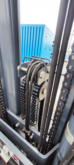 Навантажувач вилковий погрузчик