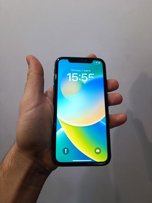 iPhone 11 64GB гарний стан