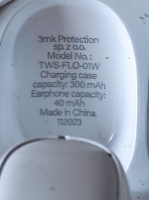 Słuchawki bezprzewodowe białe dwa zestawy