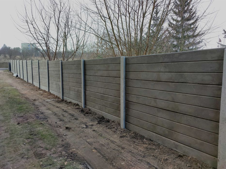 Ogrodzenia, garaże, wiaty, budynki z płyt betonowych