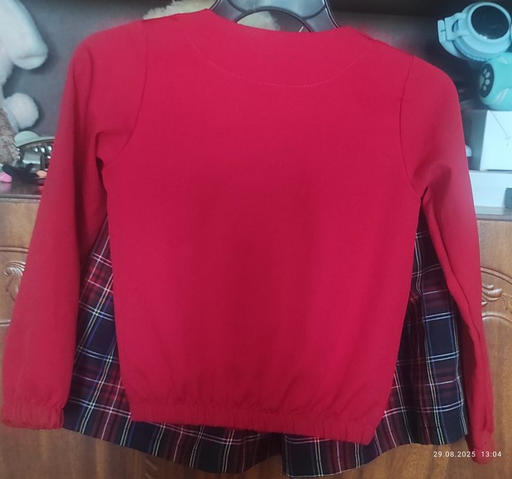 Костюм на дівчинку, кофта, спідниця