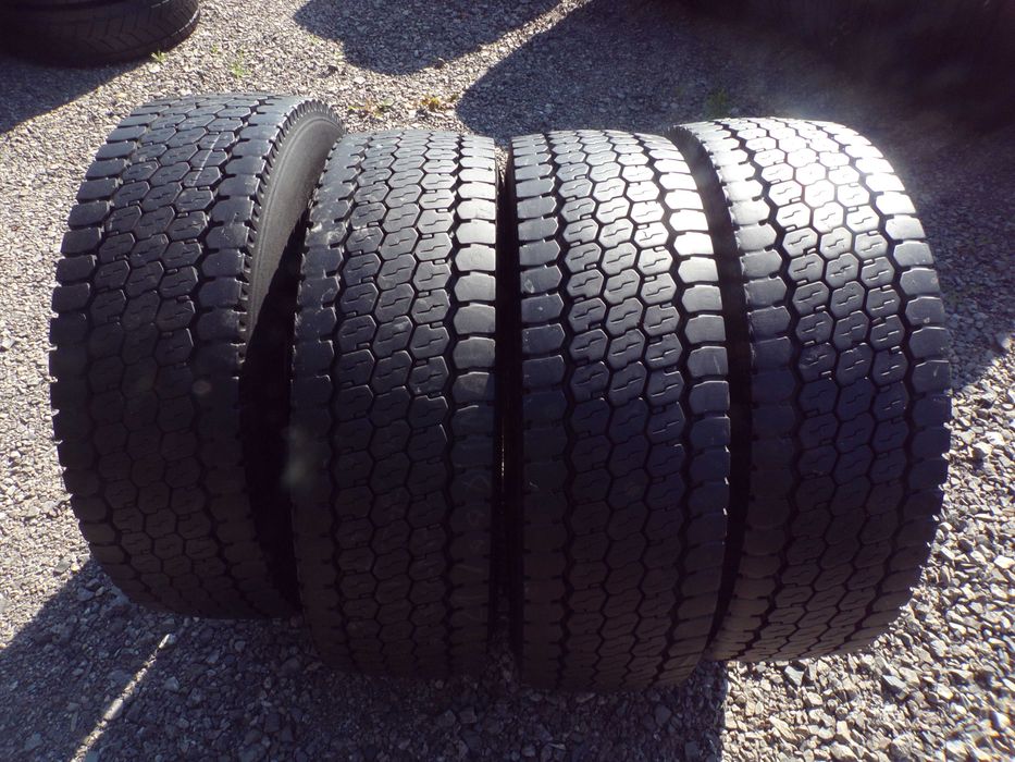 opona 225/75R17.5 Pirelli TR:01 Triathlon (400 netto/szt)