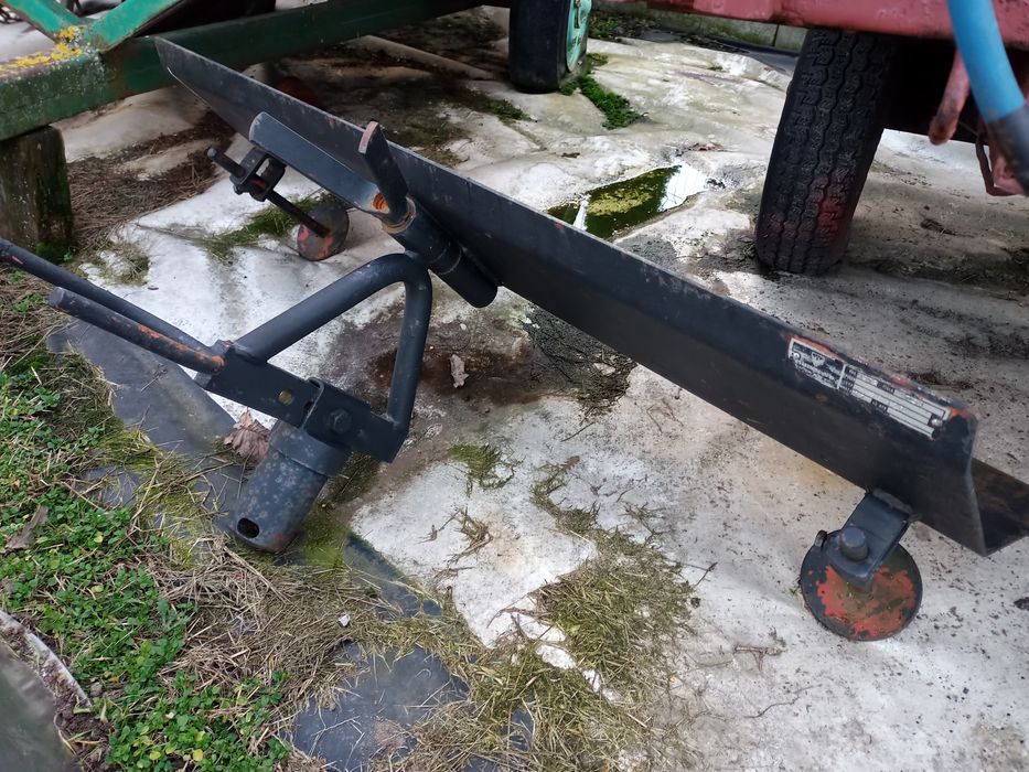 TRAKTOREK dzik terra vari  MF70 kosiarka spychacz pług przyczepka agro