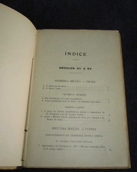 Livro Trechos Escolhidos de Autores Portugueses Bettencourt 1907